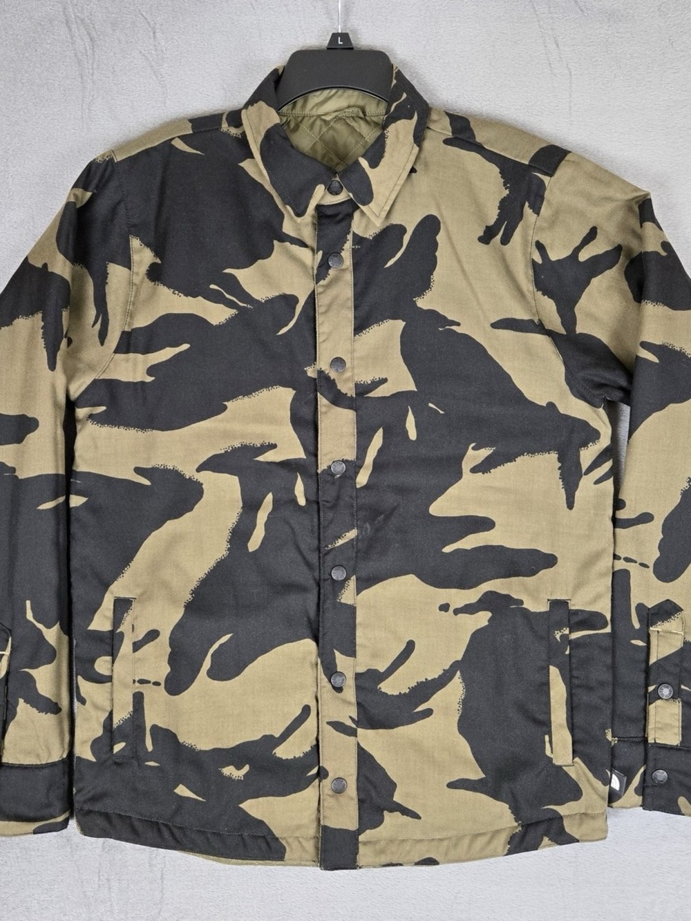 The North Face Men’s Quilted Olive Green Reversible Button Snap Jacket XL - Picture 2 of 12